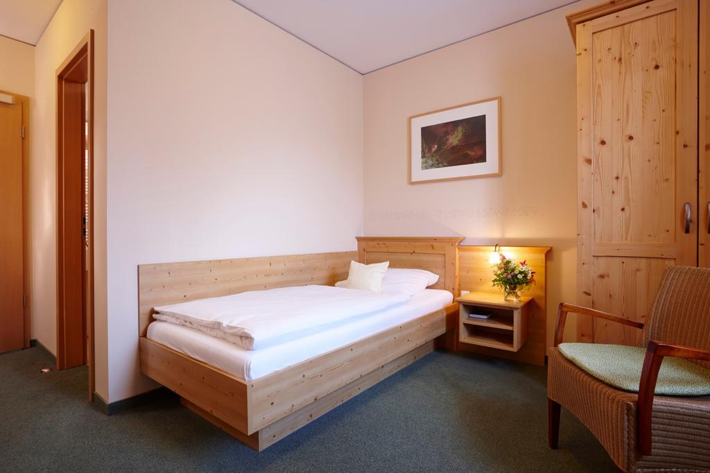 Hotel Eberl Hattenhofen  Eksteriør bilde